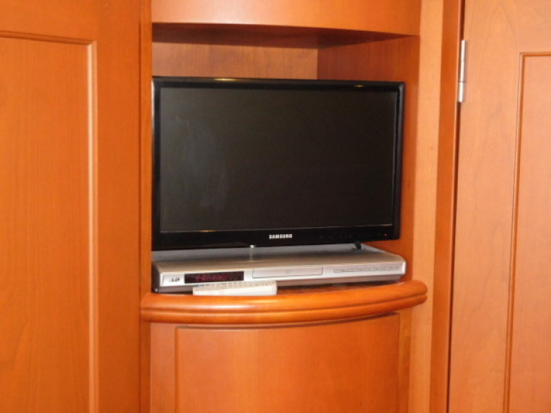 2006 Silverton Motor Yacht