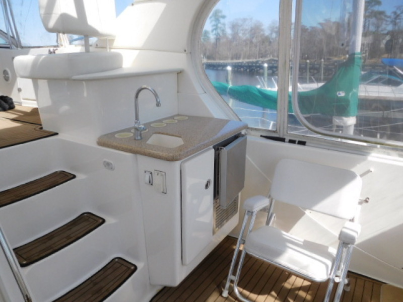 2006 Silverton Motor Yacht