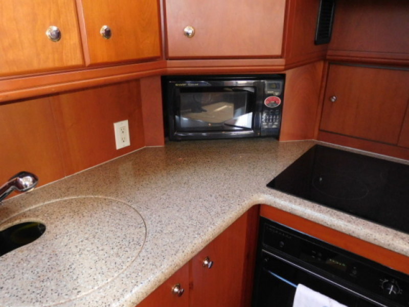 2006 Silverton Motor Yacht