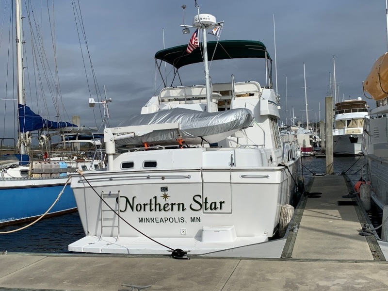 2002 Mainship 430