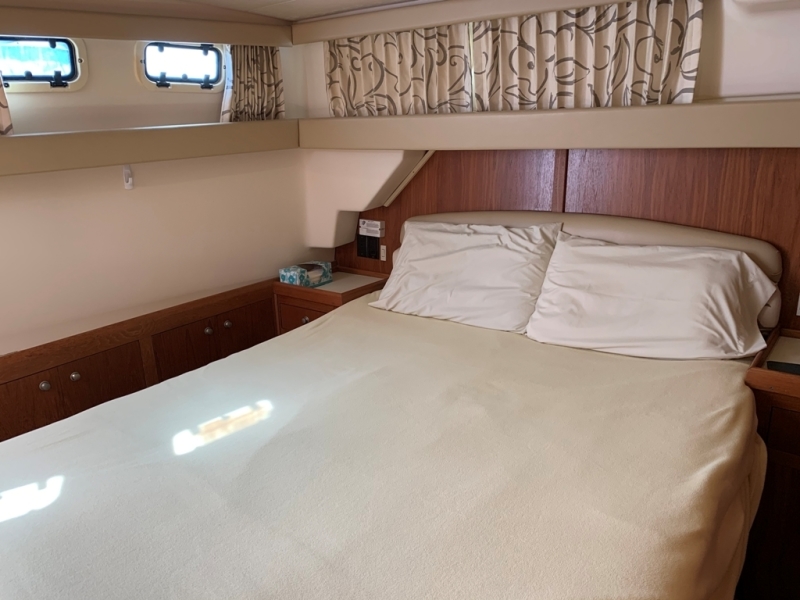2002 Mainship 430
