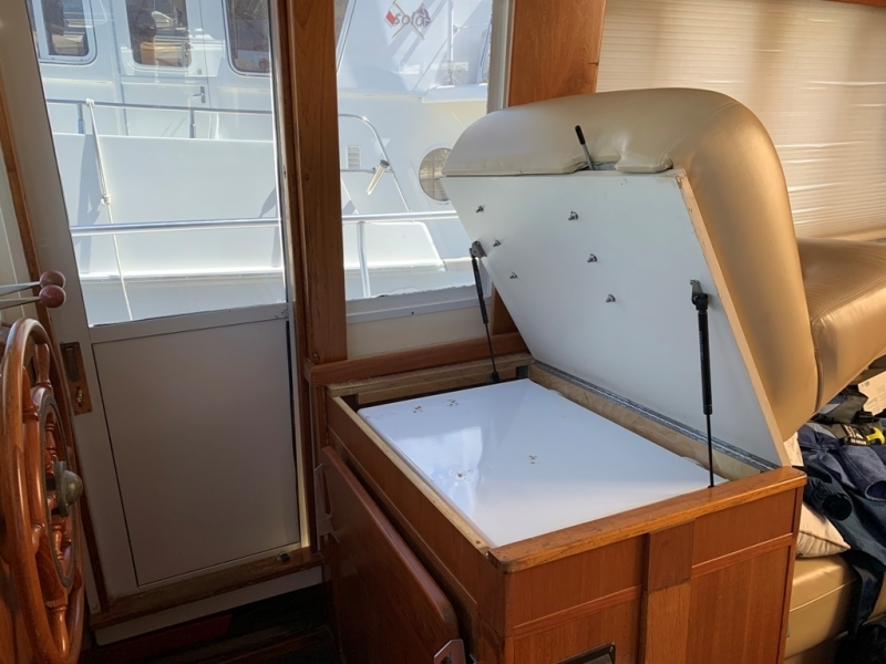 2002 Mainship 430
