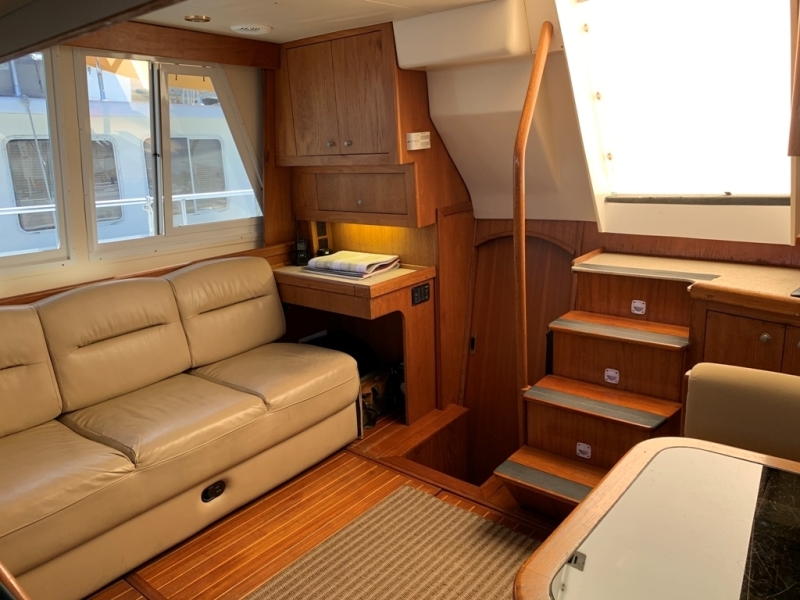 2002 Mainship 430