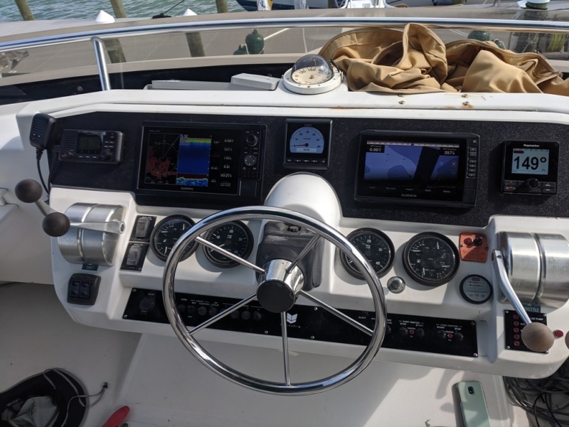 2002 Mainship 430