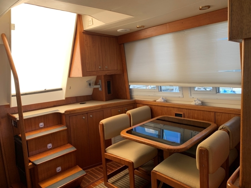 2002 Mainship 430