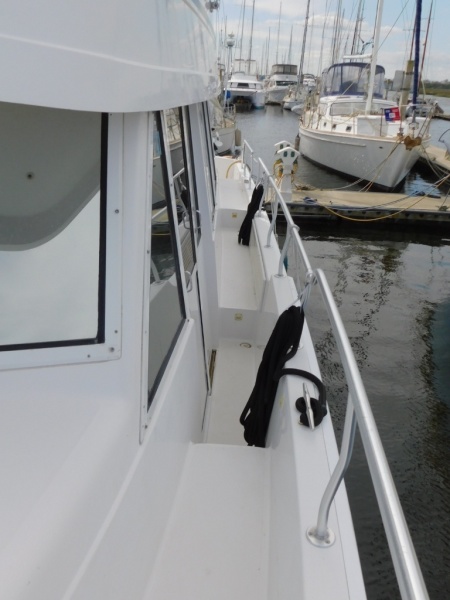 2002 Mainship 430