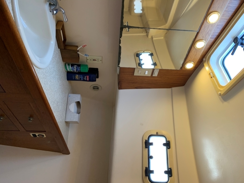 2002 Mainship 430