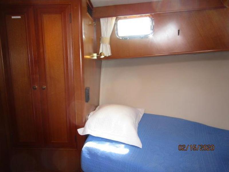 2003 Ocean Alexander 423 Classico