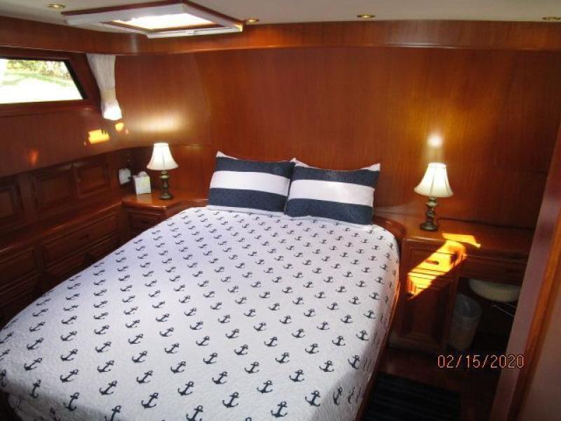 2003 Ocean Alexander 423 Classico