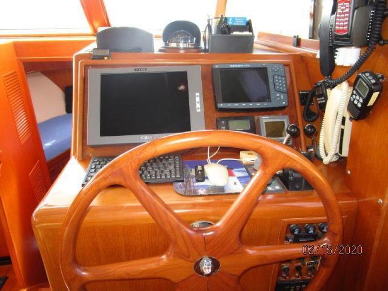 2003 Ocean Alexander 423 Classico