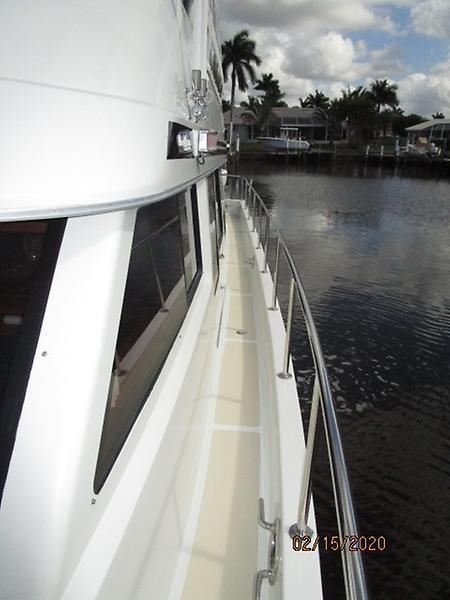 2003 Ocean Alexander 423 Classico