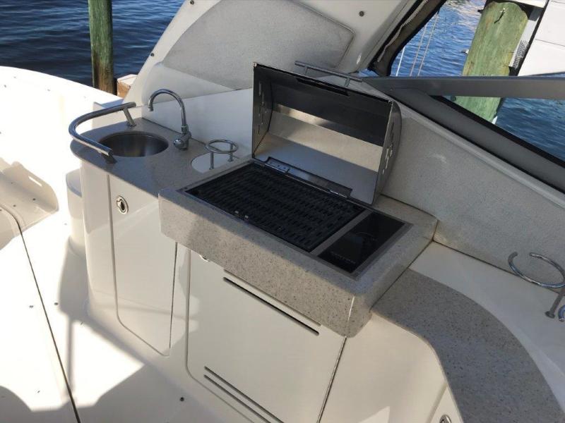 2008 Sea Ray 310 Sundancer