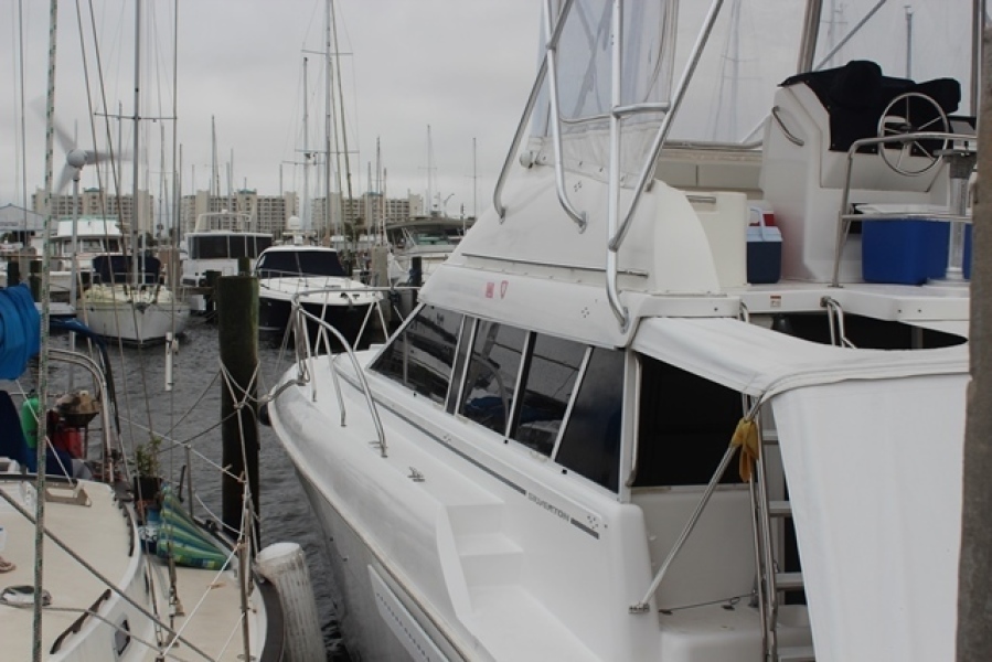 1998 Silverton 41 Convertible