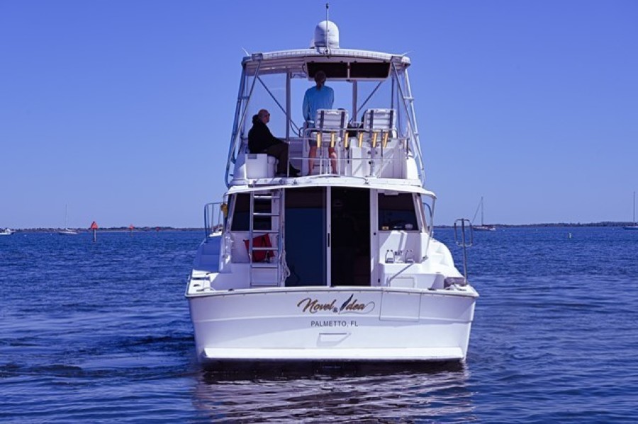 1998 Silverton 41 Convertible