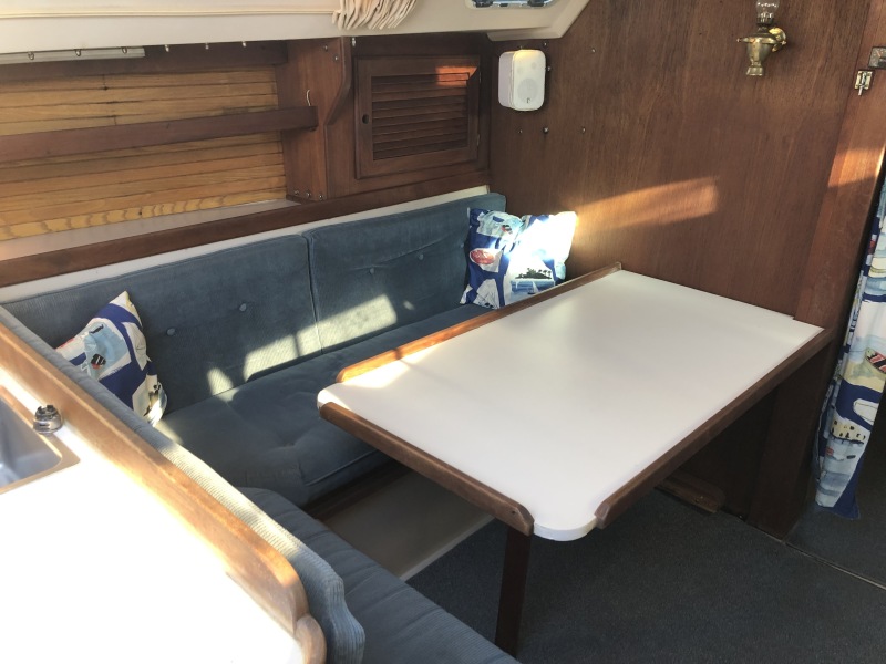 1988 Catalina Mark II