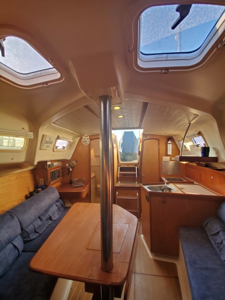 1999 Hunter 290