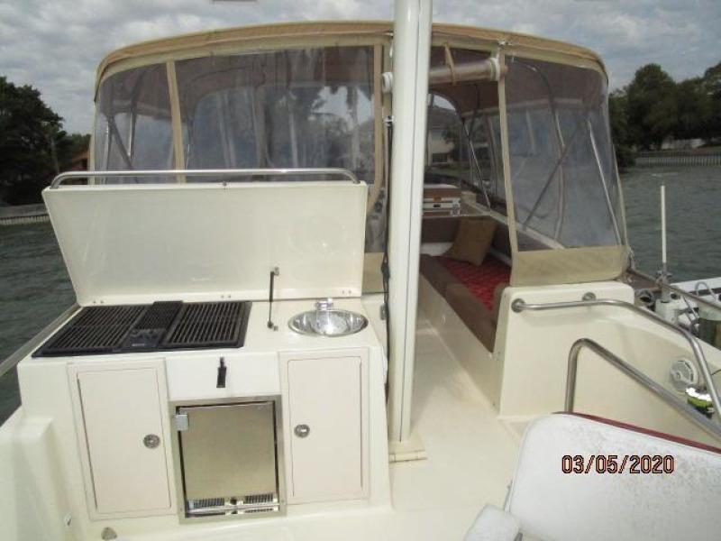 2006 Mainship "40" Trawler