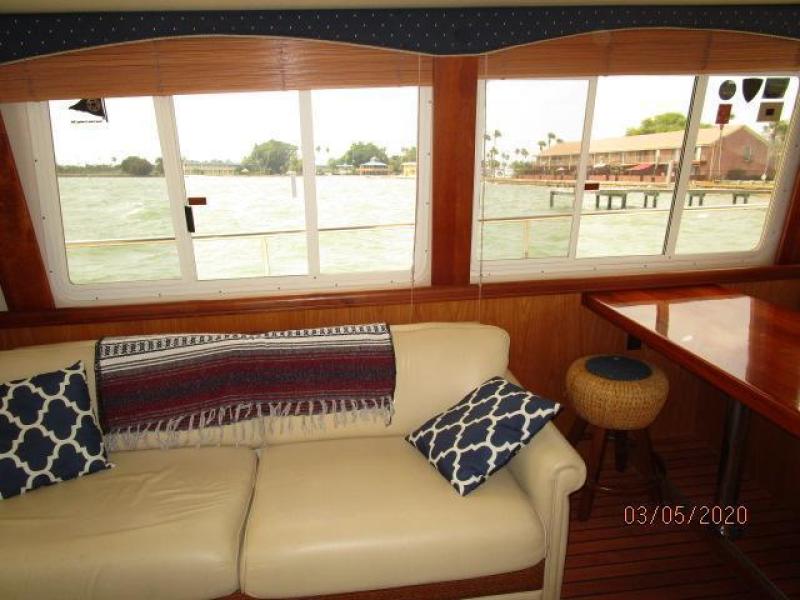 2006 Mainship "40" Trawler