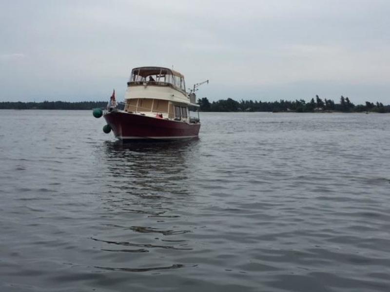 2006 Mainship "40" Trawler