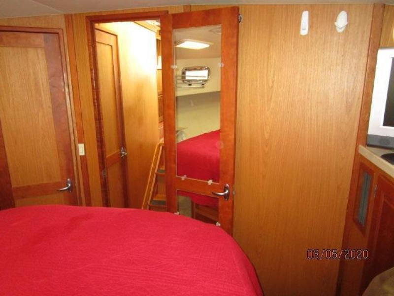2006 Mainship "40" Trawler