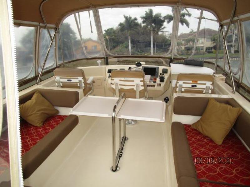 2006 Mainship "40" Trawler