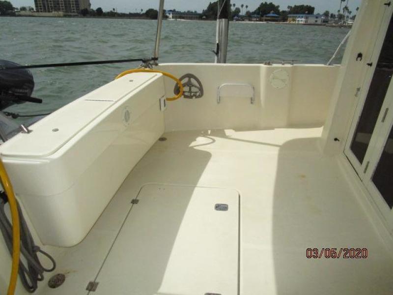 2006 Mainship "40" Trawler