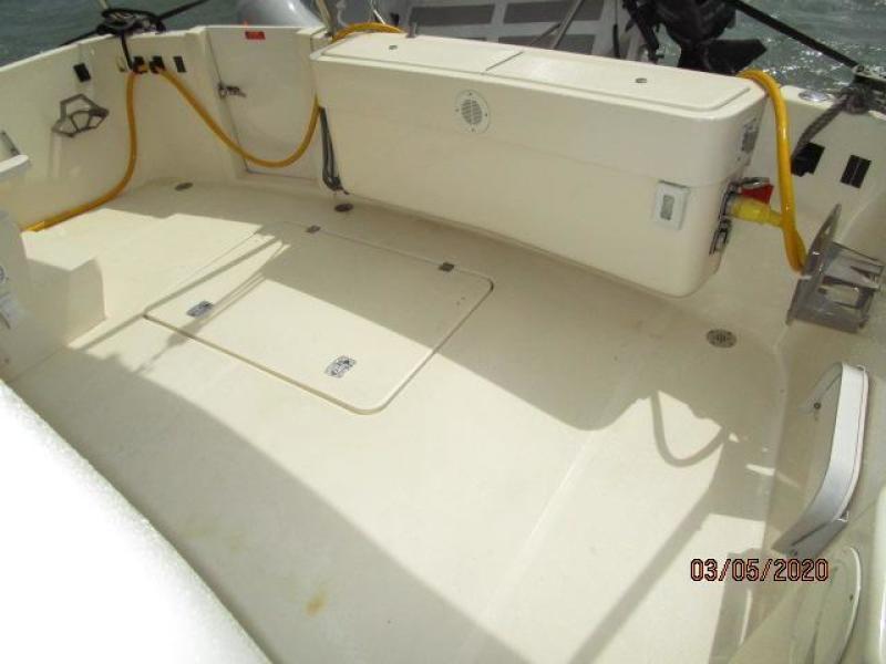 2006 Mainship "40" Trawler
