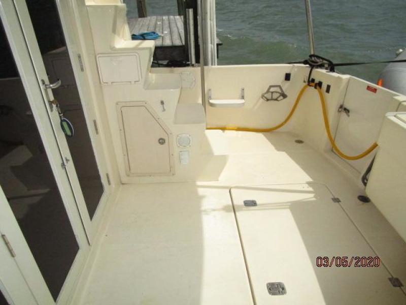 2006 Mainship "40" Trawler
