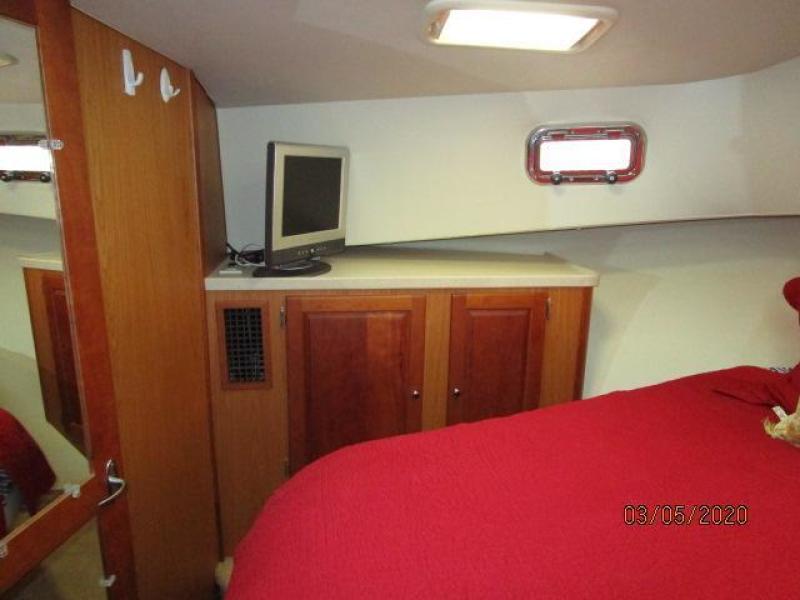 2006 Mainship "40" Trawler