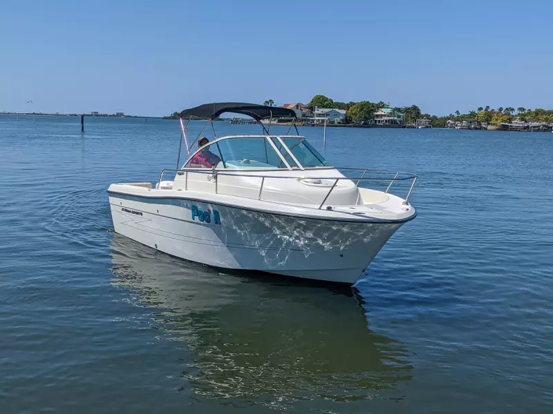 2011 Hydra-Sports 2100 WA