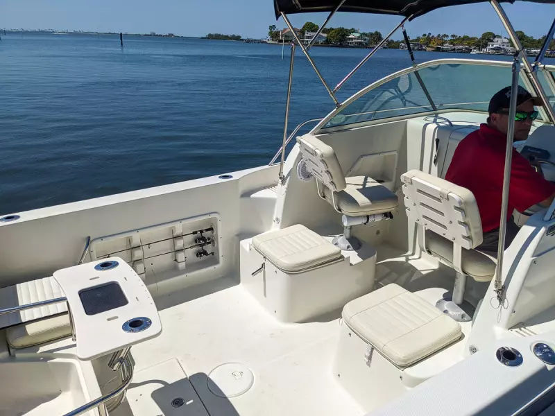 2011 Hydra-Sports 2100 WA