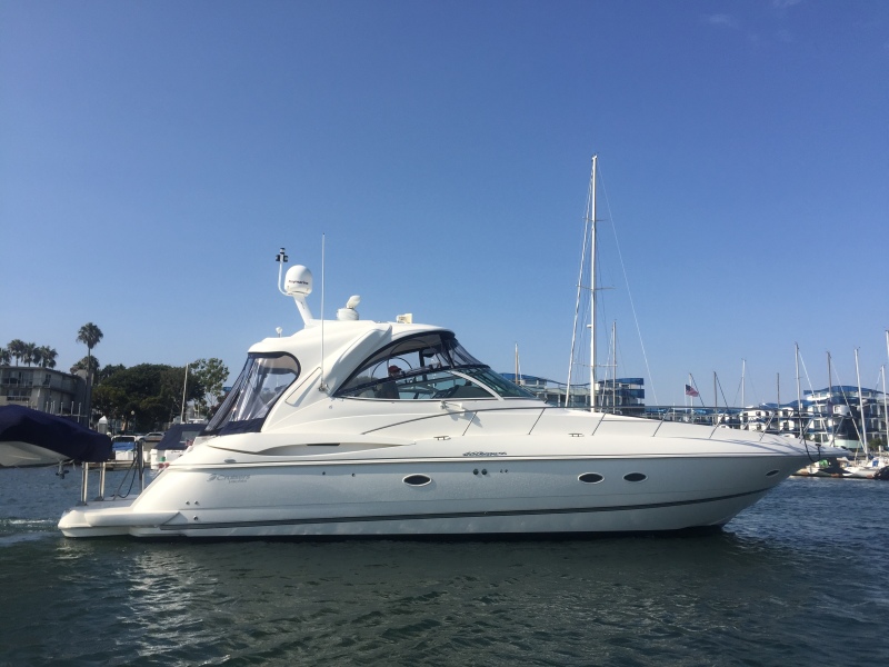 46' 2008 Cruisers Yachts 460 Express