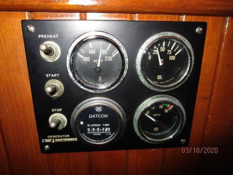 1986 Marine Trader "40" Sundeck Trawler