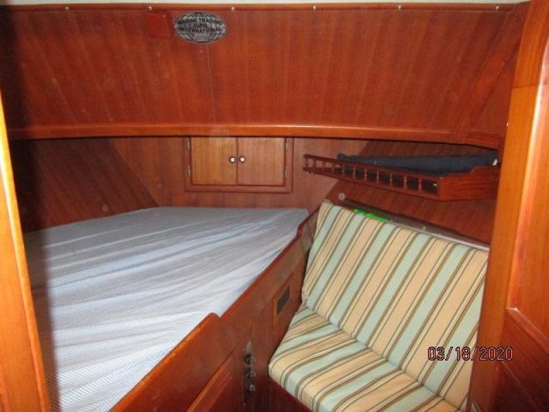 1986 Marine Trader "40" Sundeck Trawler