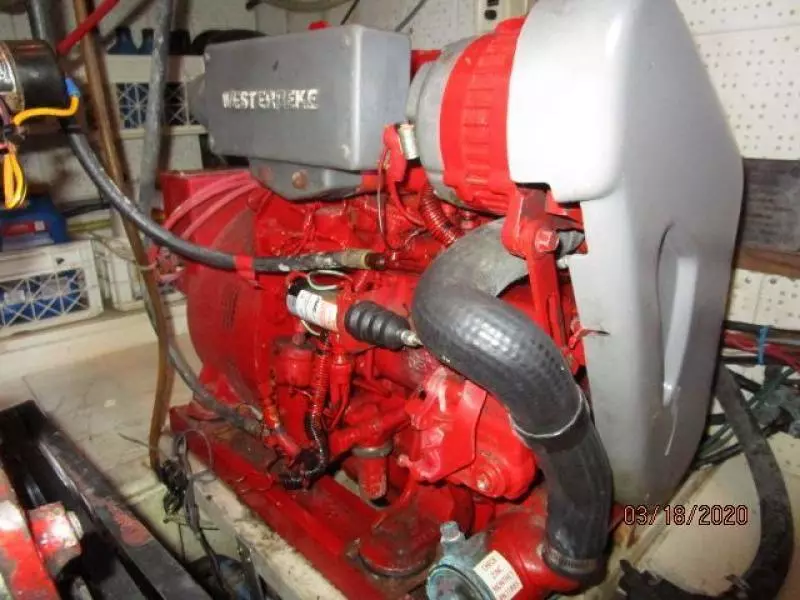 Bay Breeze 40ft Marine Trader Yacht For Sale