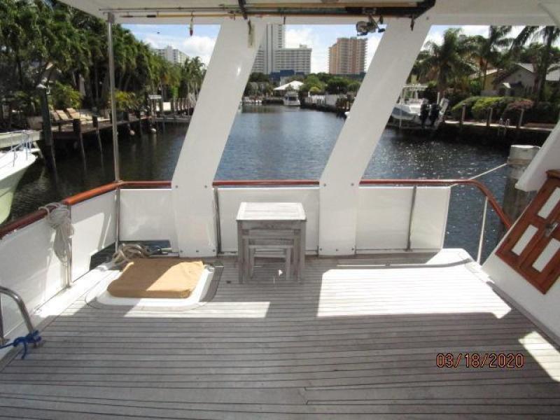 1986 Marine Trader "40" Sundeck Trawler