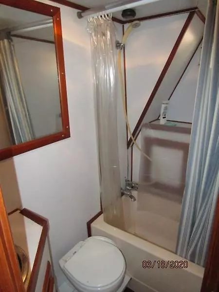 Bay Breeze 40ft Marine Trader Yacht For Sale