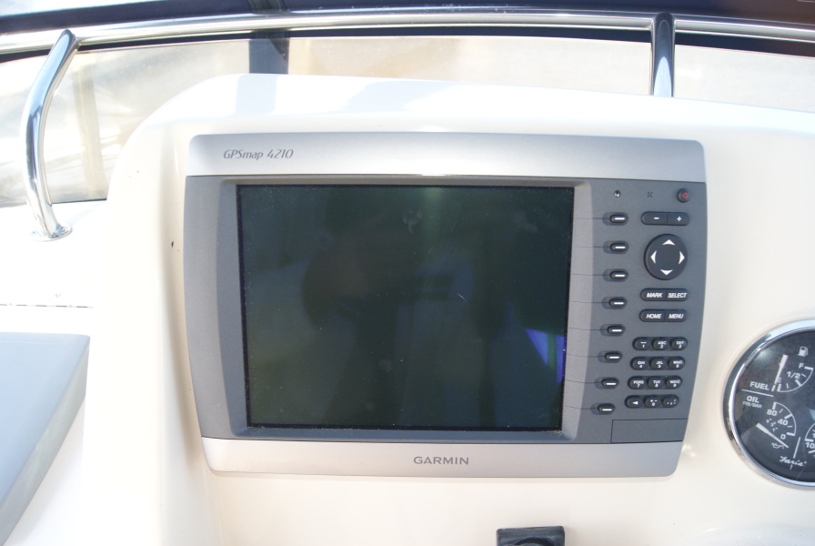 2005 Mainship 34