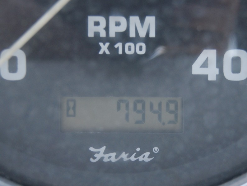 2005 Mainship 34
