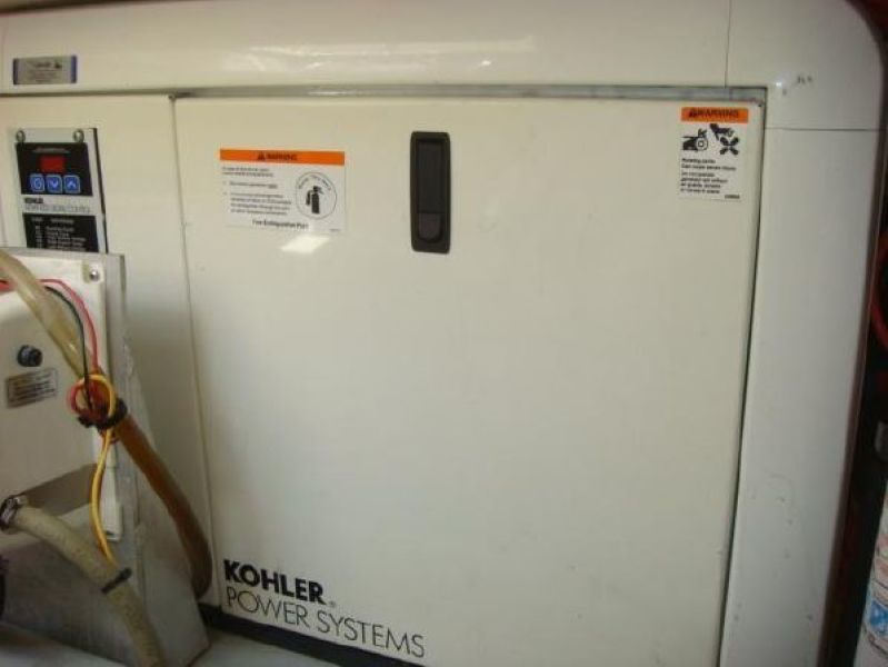 2005 Mainship 34