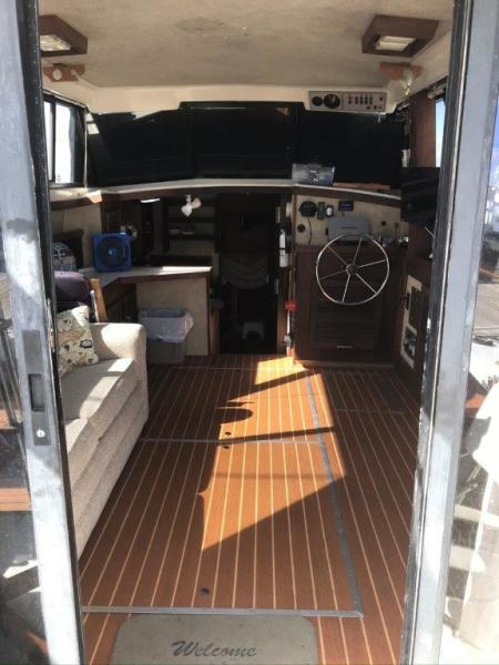 1983 Mainship 34 MK III