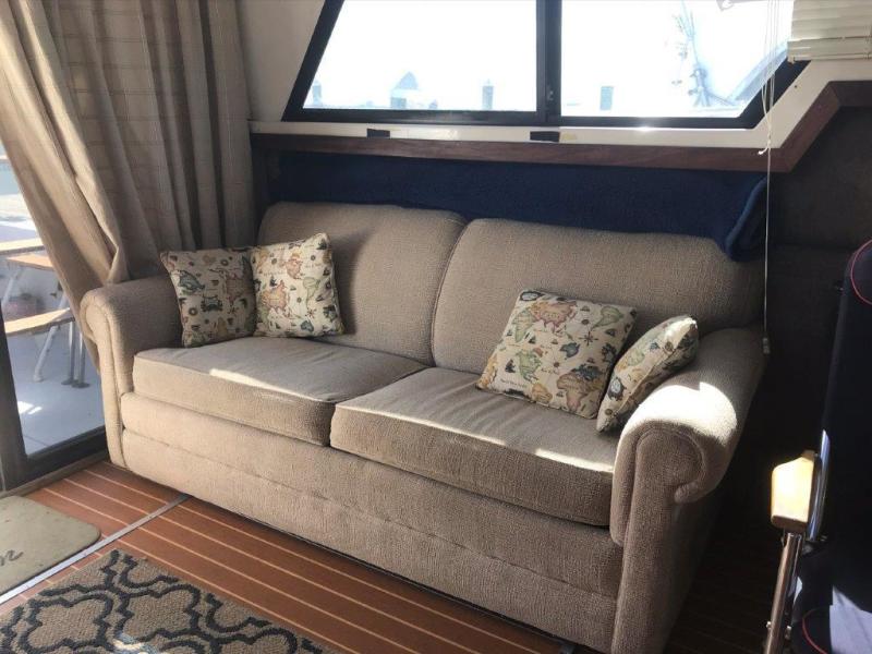 1983 Mainship 34 MK III