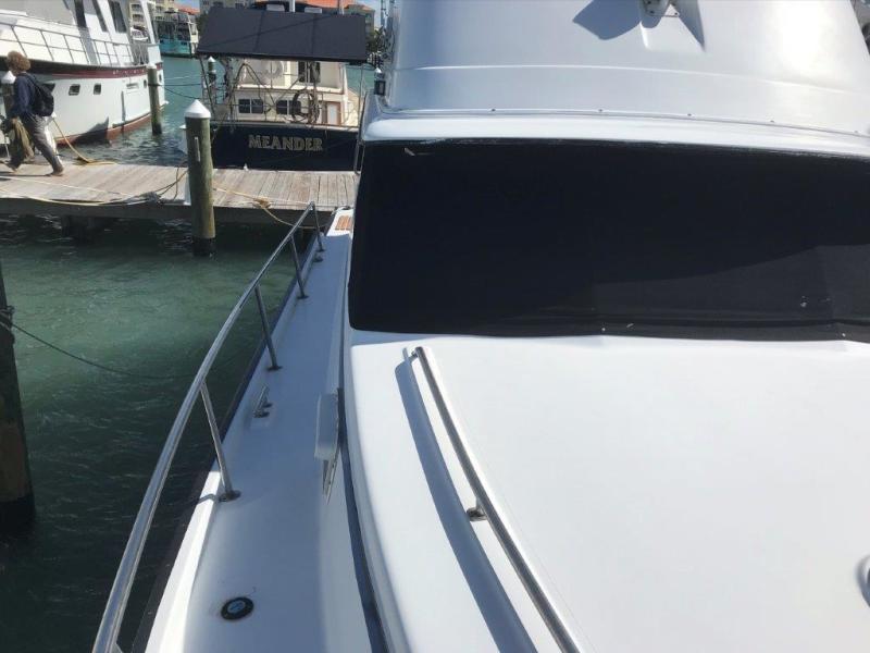 1983 Mainship 34 MK III