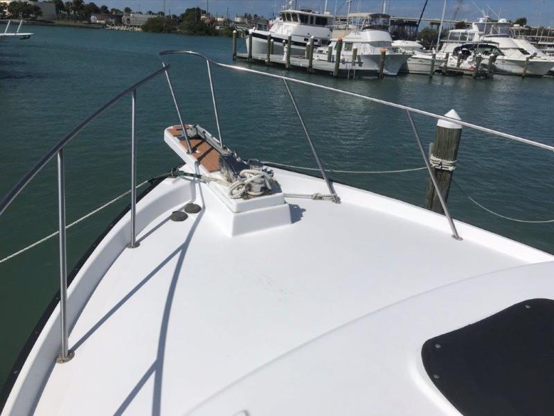 1983 Mainship 34 MK III