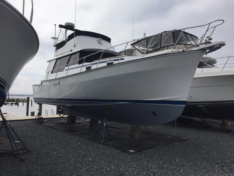1983 Mainship 34 MK III