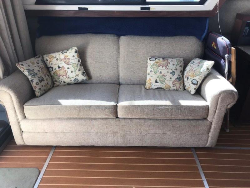 1983 Mainship 34 MK III