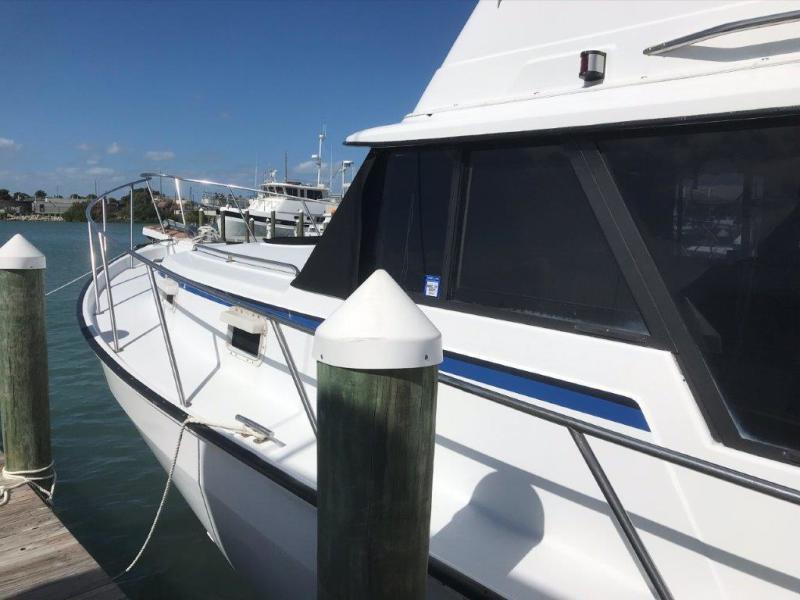 1983 Mainship 34 MK III