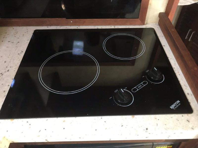 1983 Mainship 34 MK III