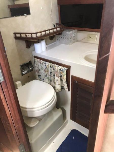 1983 Mainship 34 MK III
