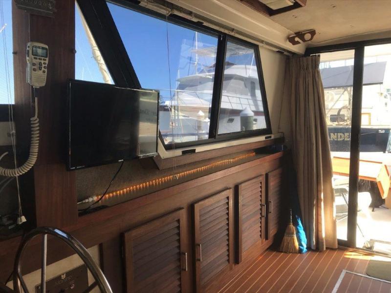 1983 Mainship 34 MK III